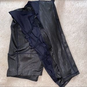 Black/silvery workout leggings
